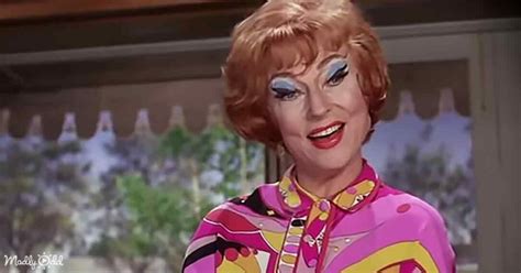 As Endora On Bewitched Agnes Moorehead Didnt Actual Love Her