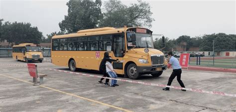 假期安全不放松，筑牢校园“安全墙” 搜狐大视野 搜狐新闻