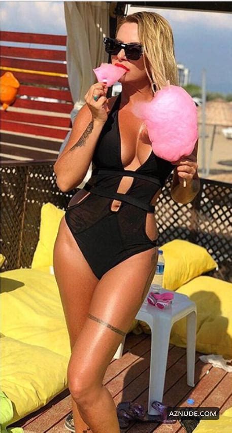 Berna Arici Sexy And Hot Bikini Photos AZNude