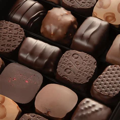 Chocolat Cluizel Coffret noir et lait N28 Via Café