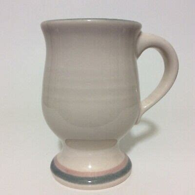 Vintage Pfaltzgraff Aura Pink Coffee Mug Cup Footed Pedestal Oz