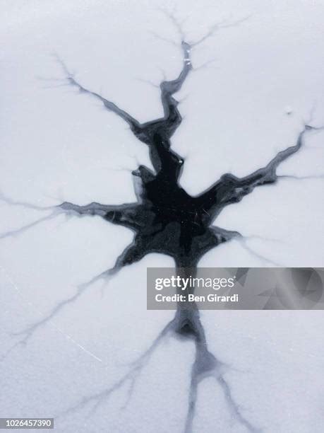 Cracked Ice Lake Photos and Premium High Res Pictures - Getty Images