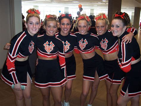 Hot Cheer Teams Lunchroom Ladies