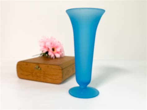 Vintage Blue Satin Glass Stretch Bud Vase Slender Retro Home Decor Ca