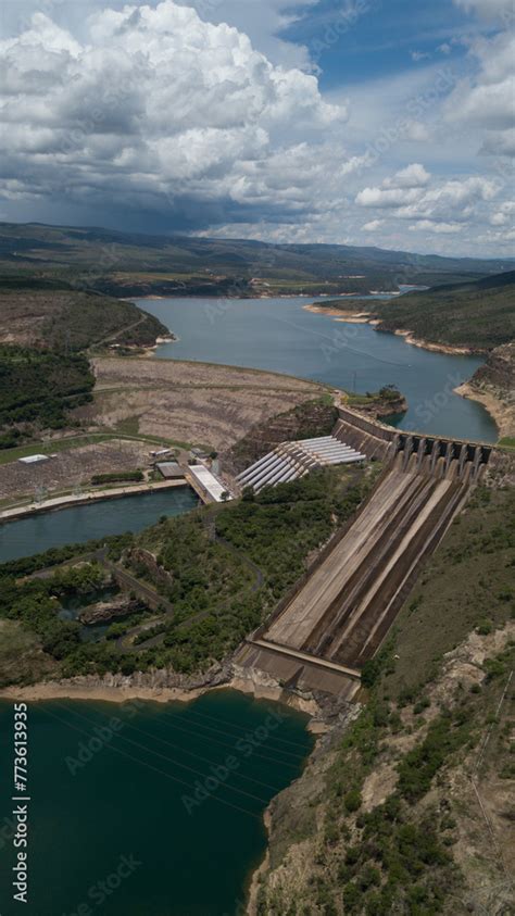 Usina Furnas Energia Drone Hidrel Trica Barragem Lago Represa Turbinas