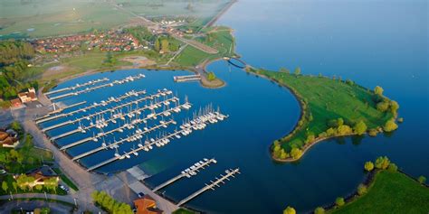 The Lac Du Der In Champagne Ch Lons En Champagne The Tourist