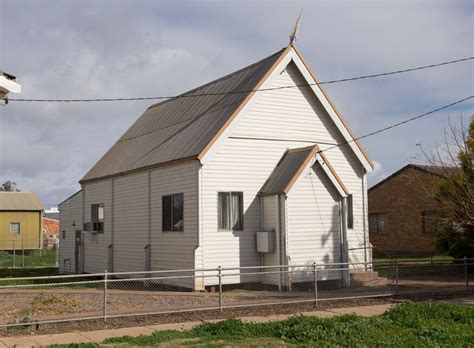 Warren Presbyterian Church Churches Australia