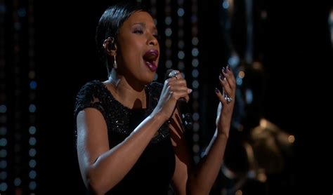 Jennifer Hudson Stuns With Oscar ‘In Memoriam’ Tribute Performance of ...