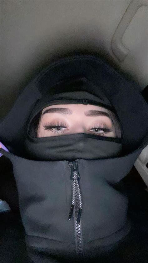 Pin Di Aya Su منشورات من خلالك Ragazza Gangster Autunno Inverno Ragazze