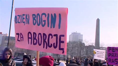 Wolno R Wno Aborcja Na Danie Manifa Przesz A Ulicami Warszawy