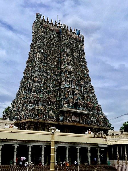 Meenakshi Amman Temple | The Brain Chamber