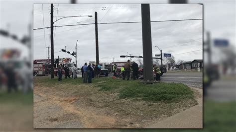 Emergency Officials Responding To Major Crash In Tyler Cbs19tv