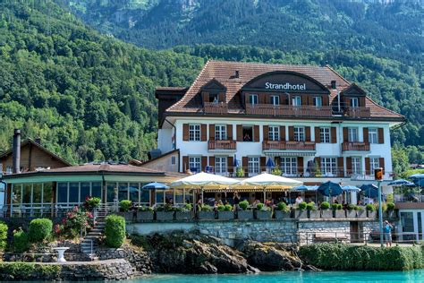 Hotel in a Mountain Valley in Switzerland · Free Stock Photo