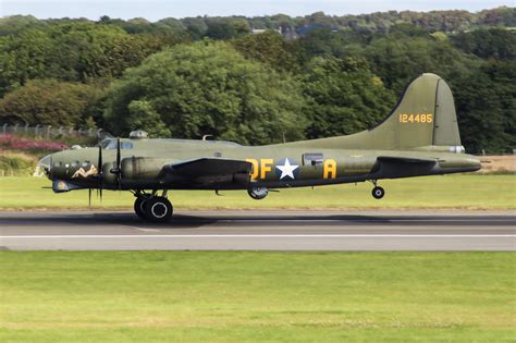 G Bedf Boeing B G Sally B G Bedf Boe Flickr