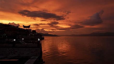 Sunset Terindah Di Indonesia Rekomendasi Tempat Melihat Sunset Mawatu