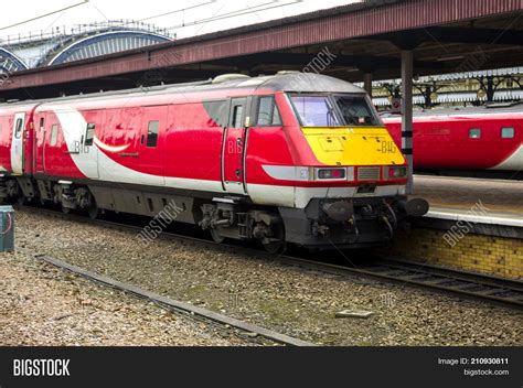 Lner Dvt Class 82 82230 Doncaster Lner Driving Van Trail… 56 Off