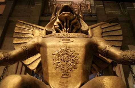 Colossal statue of Moloch created for the 1914 film 'Cabiria' shows the ...