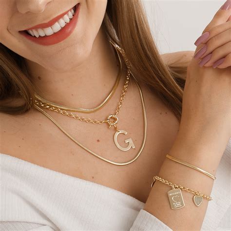 Colar Elos Feminino Pingentes De Letra Folheado A Ouro 18K