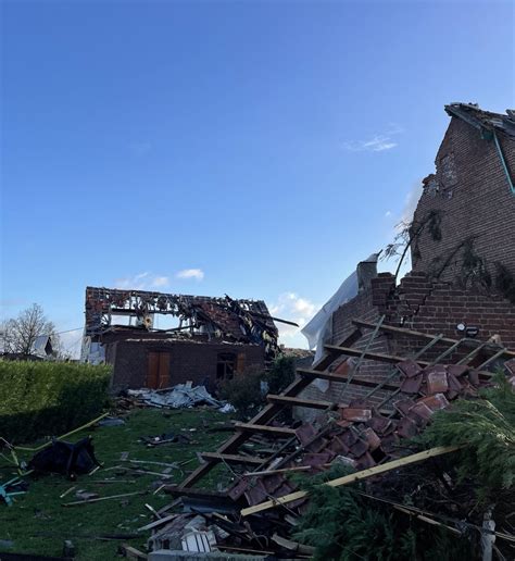 Pierre Barbin On Twitter La Tornade Na Dur Quune Vingtaine De