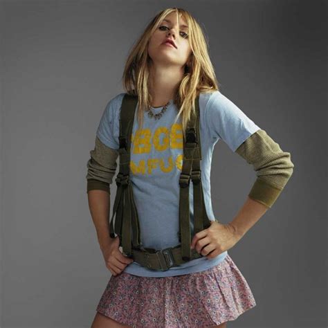 Hot Liz Phair Photos ThBlog