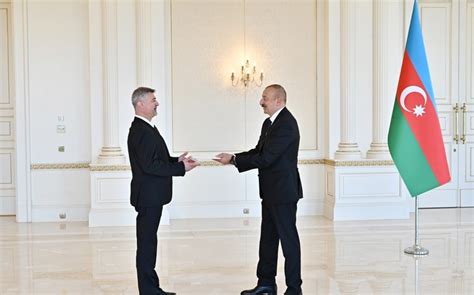 Ilham Aliyev Receives Credentials Of Incoming Ambassador Of Hungary