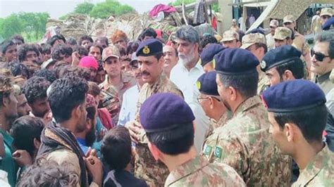 Corps Commander Quetta Visits Flood Affected Areas Boost Morals Of