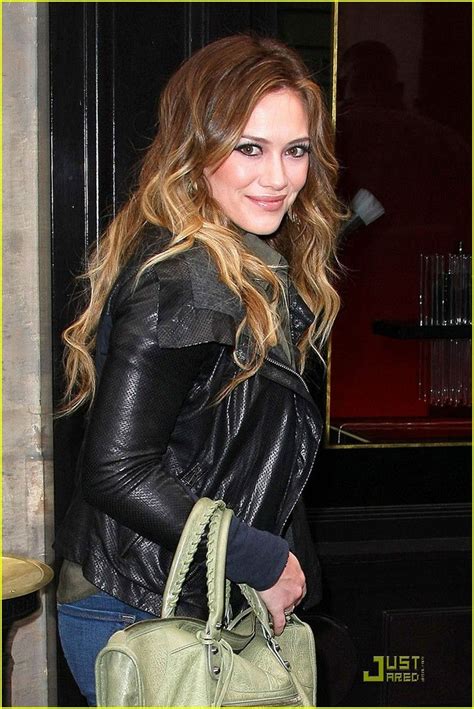 Hilary Duff Pretty In Paris Hilary Duff Pretty In Paris 03 Photo Ombre Hair Blonde Best