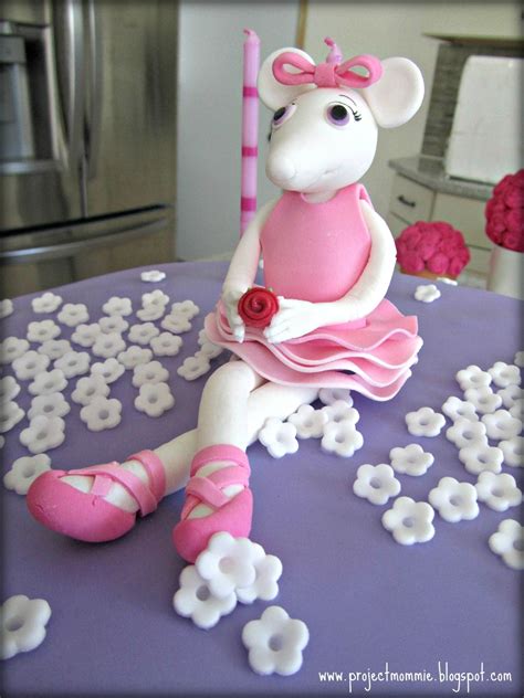 Angelina Ballerina Cake - CakeCentral.com