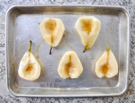 Easy Bartlett Pear Puree Recipe - California Grown