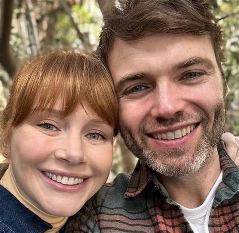 Bryce Dallas Howard Theodore Norman Howard Gabel Bio Age Dad Net Worth