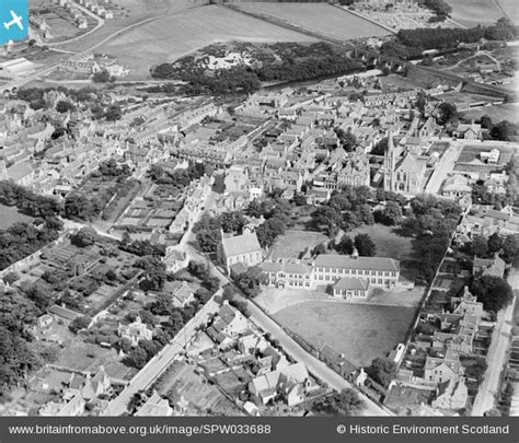 Spw033688 Scotland 1930 Nairn General View Showing High Street And