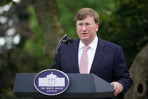 Trump Backs Tate Reeves In New Ad