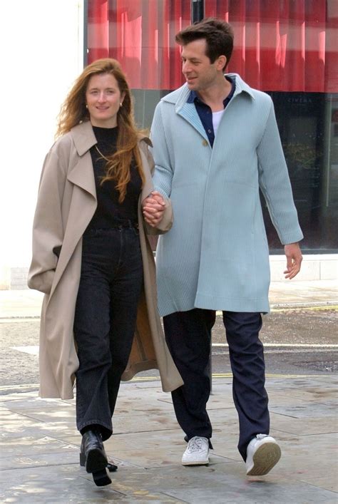 GRACE GUMMER and Mark Ronson Out in London 05/23/2021 – HawtCelebs