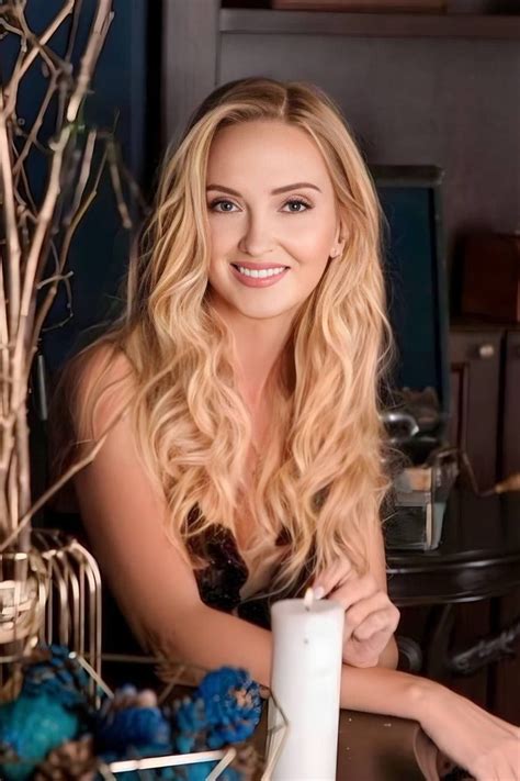 Gorgeous Daria Y O From Odessa With Blonde Hair ID LadaDate