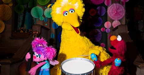 Hbo Max Pulls Nearly 200 ‘sesame Street Episodes Trendradars