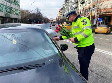 Poli I Tii D Mbovi Eni Continu Tradi Ia De Sanc Ionare A Oferi Elor