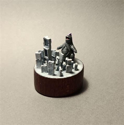 Мини годзилла — Каропка.ру — стендовые модели, военная миниатюра