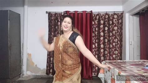 Bindiya Chamkegi Dance Cover By Sanjana Youtube