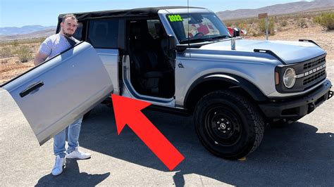 Tutorial Taking Ford Bronco Doors Off YouTube