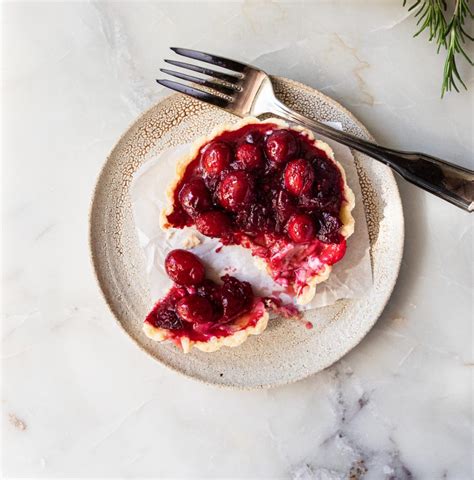 Super Simple Cranberry Tarts Displacedhousewife