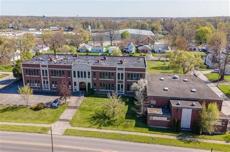 Abandoned Schools For Sale That Would Make Amazing Homes