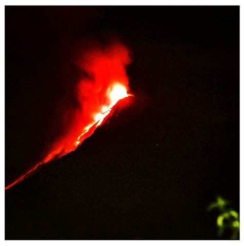 Guatemala Fuego Volcano Spits Lava and Ash -- Earth Changes -- Sott.net