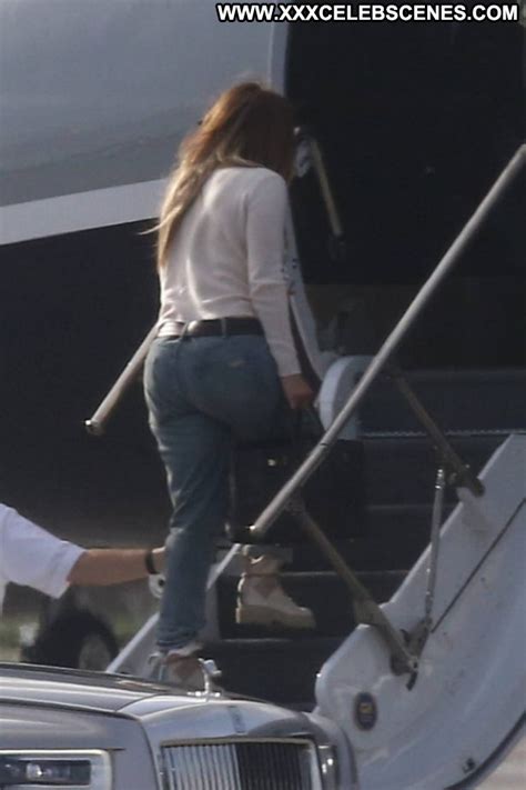 Photos Posing Hot Beautiful Photoshoot Paparazzi Celebrity Babe