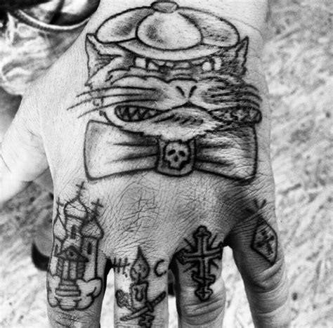 Pin by Alvarito Korleone on Siberian Education | Rose tattoos for men