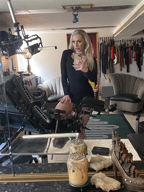 TW Pornstars - 1 pic. Seattle Dominatrix Ruby Enraylls. Twitter. I’m