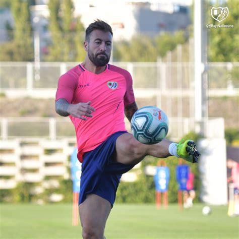 Sesión pensando en el Alcorcón y lista de convocados Rayo Vallecano