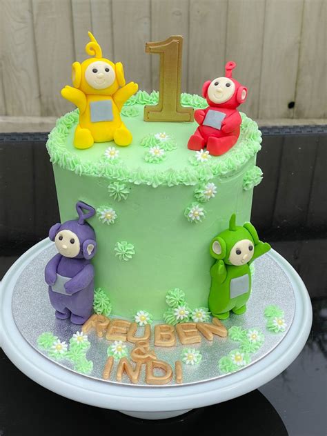 Themed Cakes, Bbc, Birthday Cake, Cupcakes, Baking, Desserts, Food ...