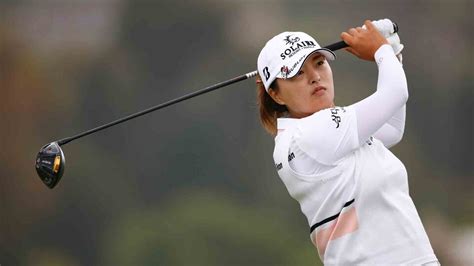 Lpga 세계랭킹 1위 고진영 Kpmg 4타차로 우승경쟁 합류매과이어 5언더파 단독선두