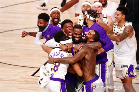 Lebron James Dinobatkan Sebagai Pemain Terbaik Final Nba 2020 Antara News