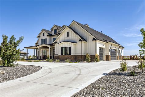 The Sonoma | Robbins Contracting – Custom Home Design